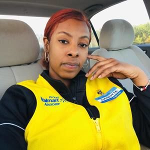 Meet your Posher, Daneitta